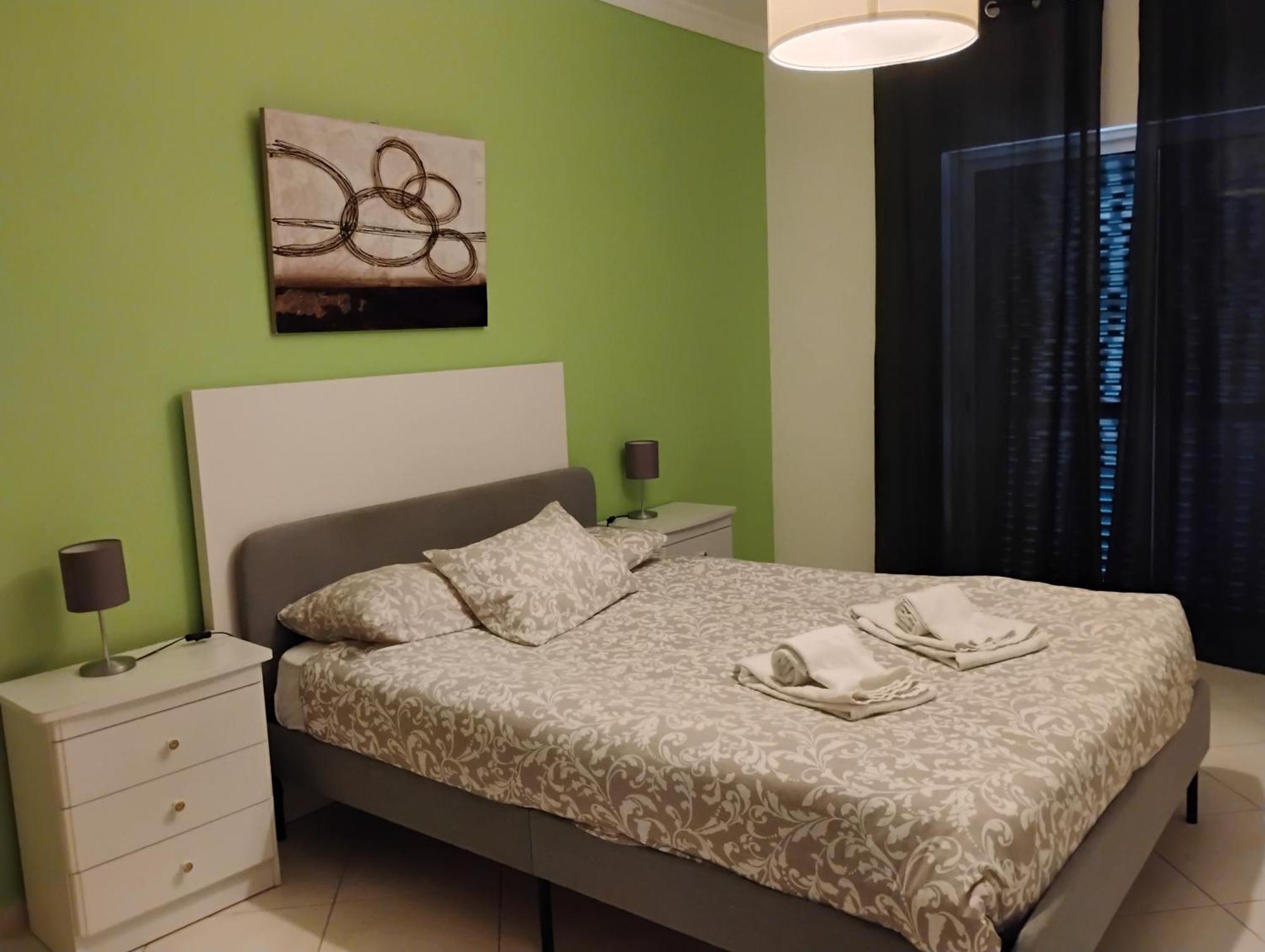 Apartamentos Monica Quarteira Ruang foto