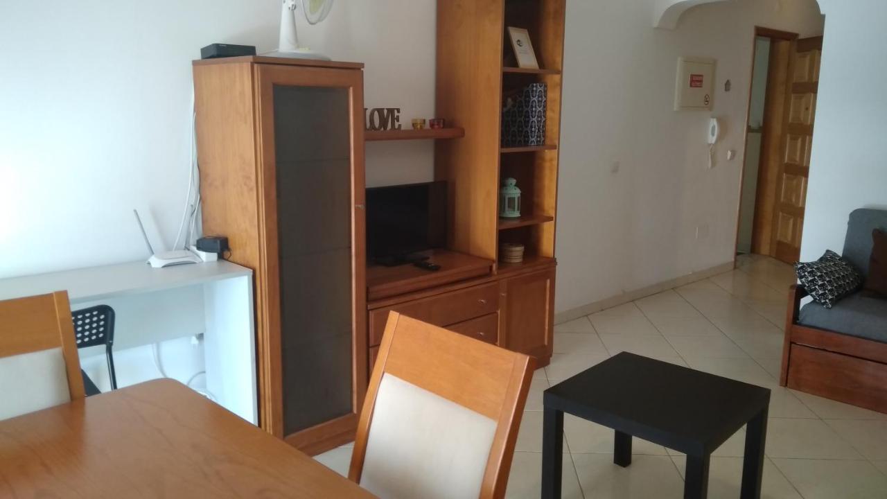 Apartamentos Monica Quarteira Bagian luar foto