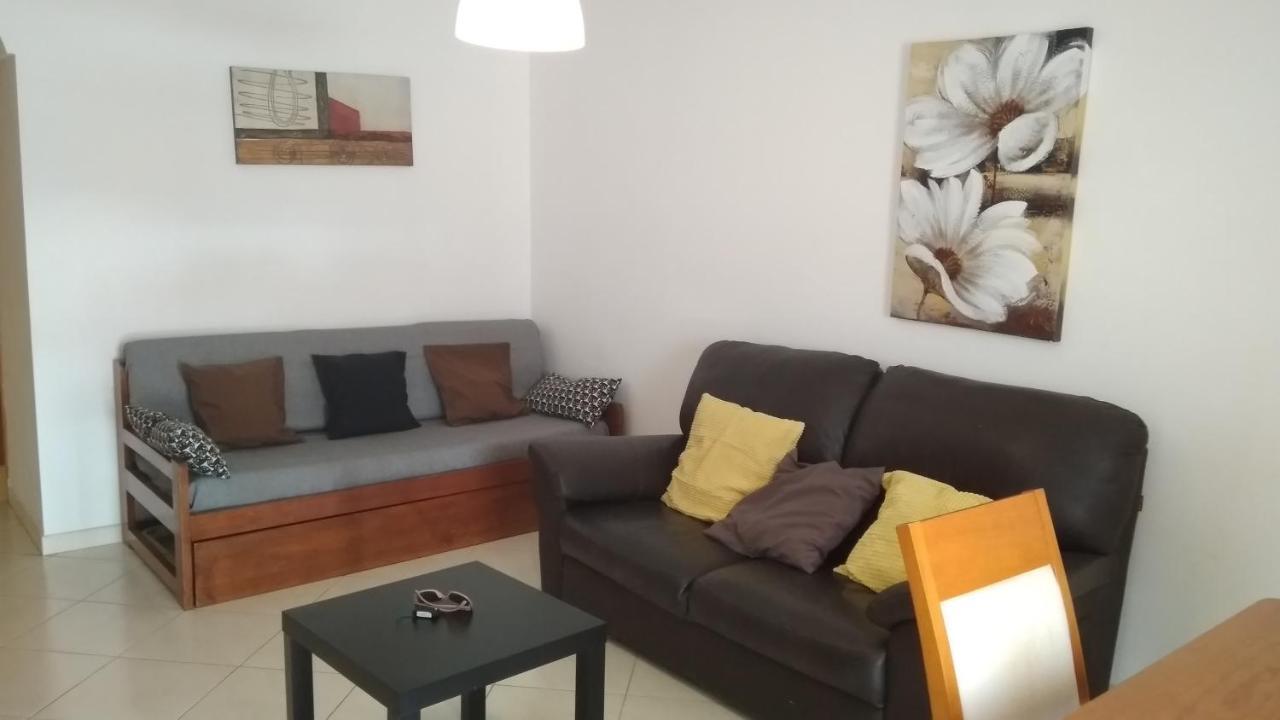 Apartamentos Monica Quarteira Bagian luar foto